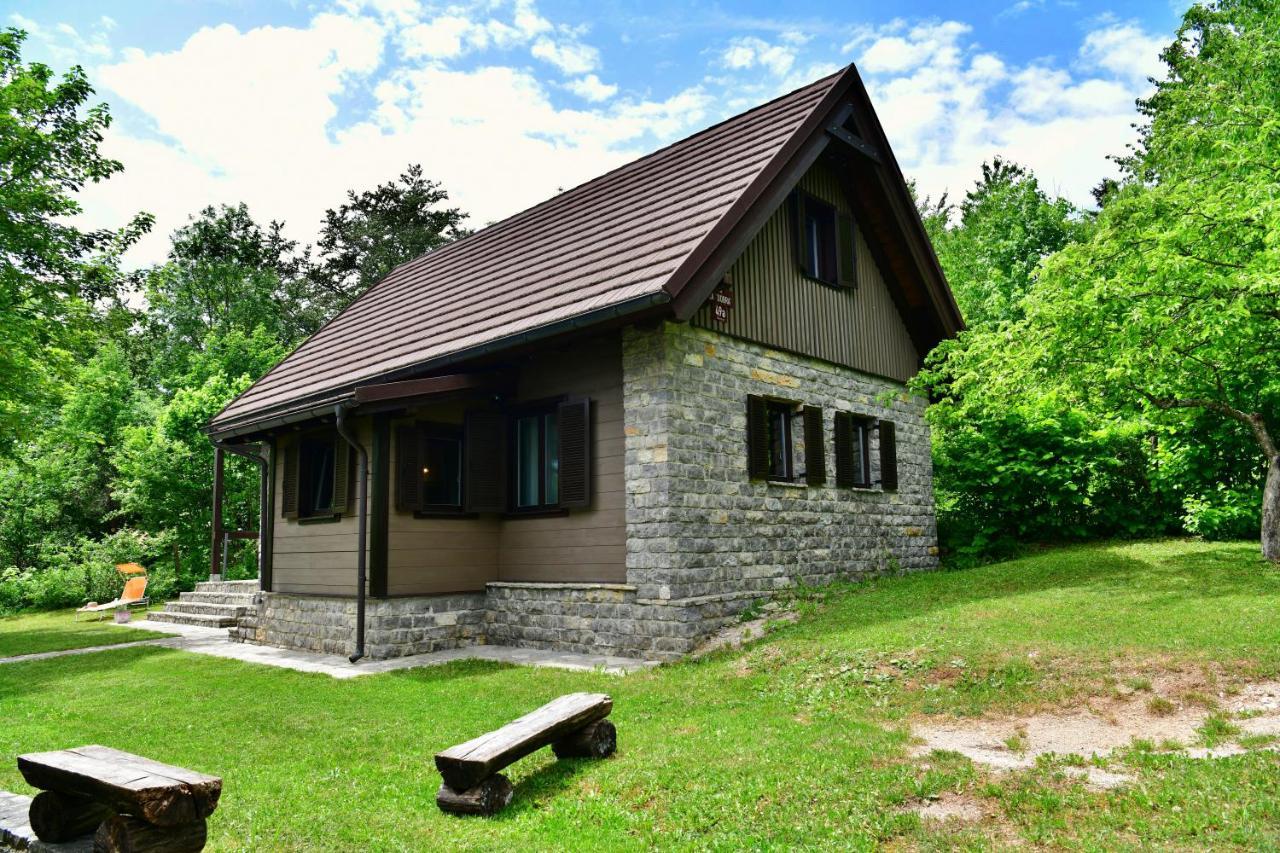 Villa Dobra Plitvička Jezera Exteriör bild